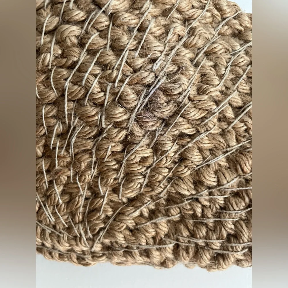Handwoven “Moon” bag - Picture 8 of 16